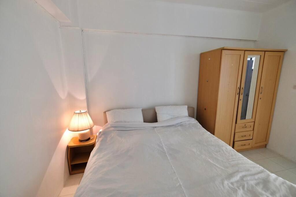Airport View Apartment Cozy Room Near Airport サムットプラーカーン エクステリア 写真